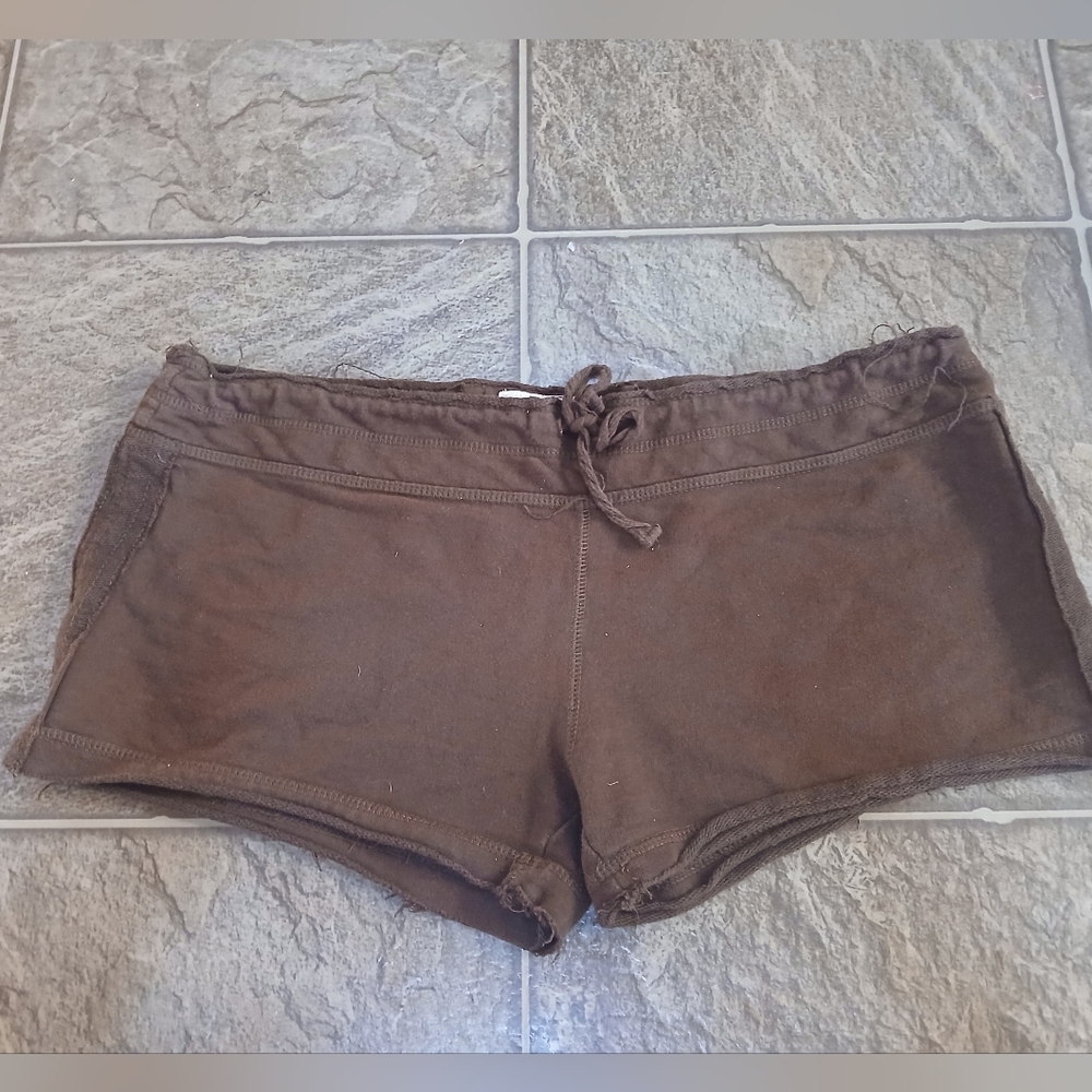 Pacific Vintage Girl Women's Sweat Shorts XL Brown Y2K 2016 Vibes